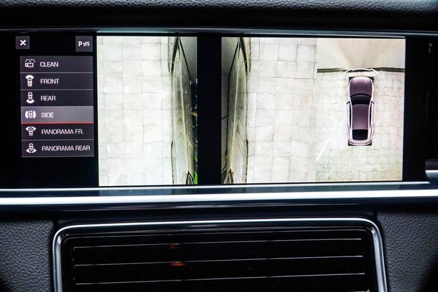 2021 Porsche Panamera RWD - 22994839 - 31