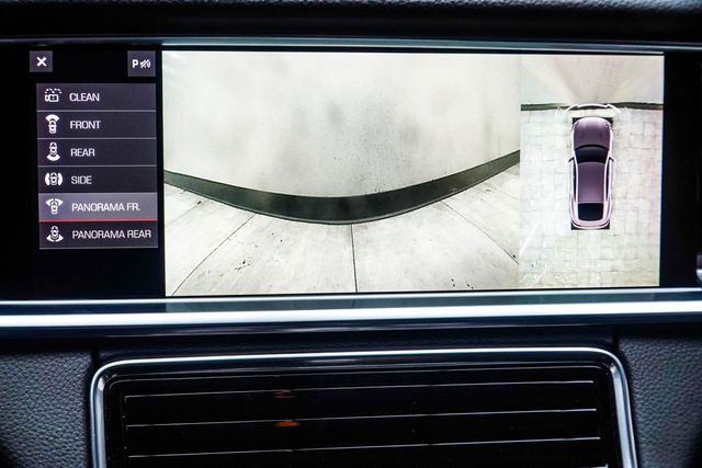 2021 Porsche Panamera RWD - 22994839 - 32