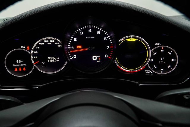 2021 Porsche Panamera RWD - 22994839 - 39