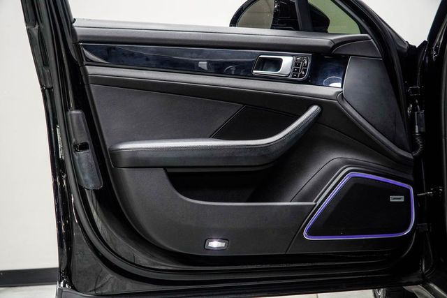 2021 Porsche Panamera RWD - 22994839 - 40