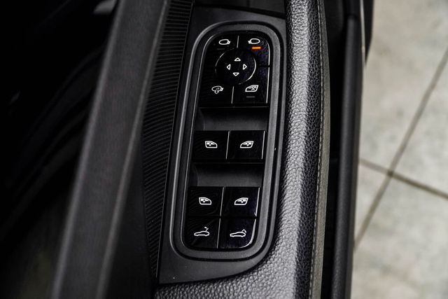 2021 Porsche Panamera RWD - 22994839 - 42