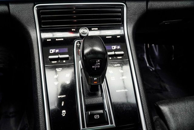 2021 Porsche Panamera RWD - 22961056 - 25