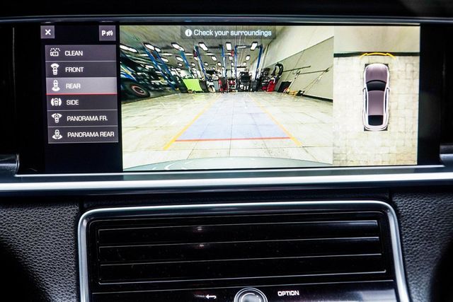 2021 Porsche Panamera RWD - 22961056 - 32