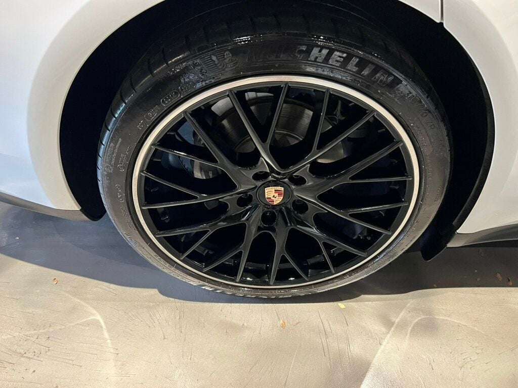 2021 Porsche Panamera RWD/PremiumPkg/AdapAirSuspension/Htd&CldSeats/14WayPwrSeats/NAV - 22924747 - 11
