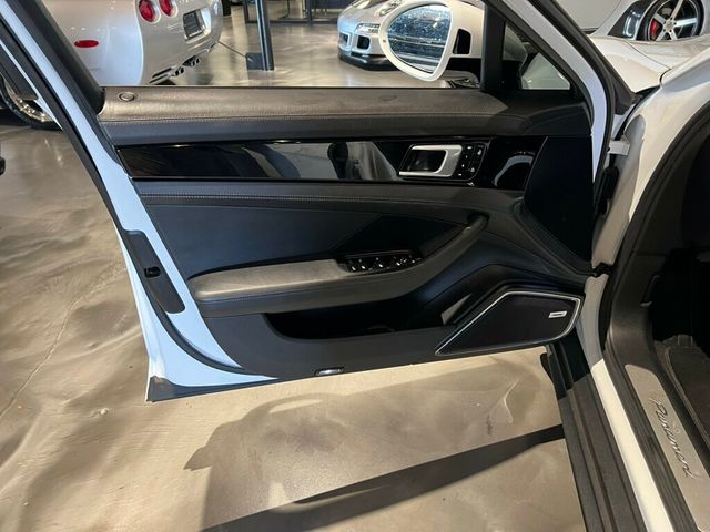 2021 Porsche Panamera RWD/PremiumPkg/AdapAirSuspension/Htd&CldSeats/14WayPwrSeats/NAV - 22924747 - 13