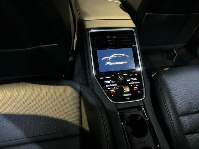 2021 Porsche Panamera RWD/PremiumPkg/AdapAirSuspension/Htd&CldSeats/14WayPwrSeats/NAV - 22924747 - 26