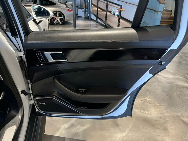 2021 Porsche Panamera RWD/PremiumPkg/AdapAirSuspension/Htd&CldSeats/14WayPwrSeats/NAV - 22924747 - 28