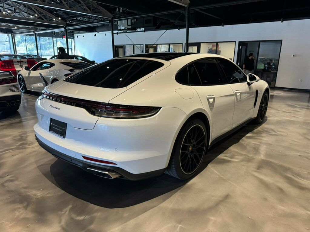 2021 Porsche Panamera Base photo 4