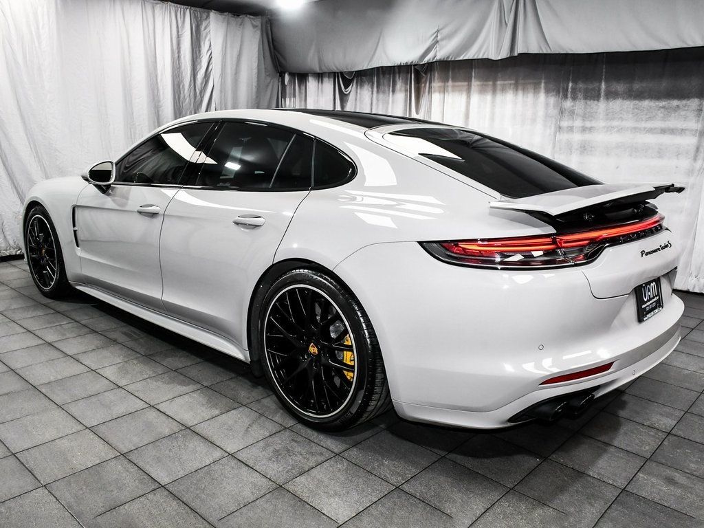 2021 Porsche Panamera Turbo S photo 3