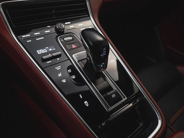2021 Porsche Panamera Turbo S - 22916017 - 24