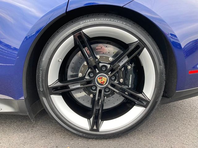 2021 Porsche Taycan  - 22315631 - 11
