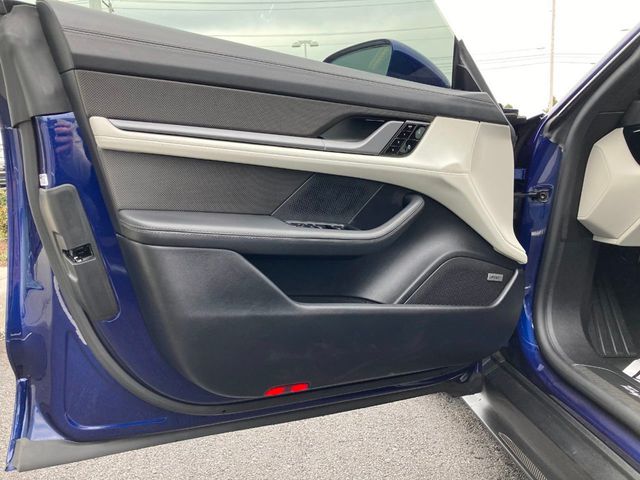 2021 Porsche Taycan  - 22315631 - 16