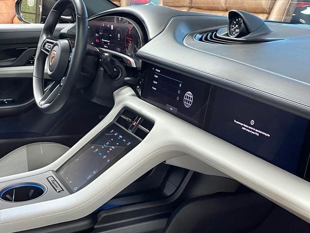 2021 Porsche Taycan 4S AWD - 22933815 - 31