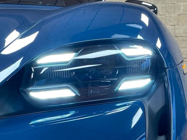 2021 Porsche Taycan 4S AWD - 22933815 - 6