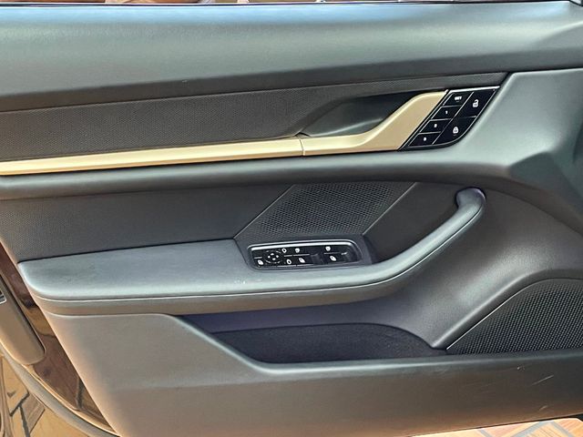 2021 Porsche Taycan 4S AWD - 22968181 - 14