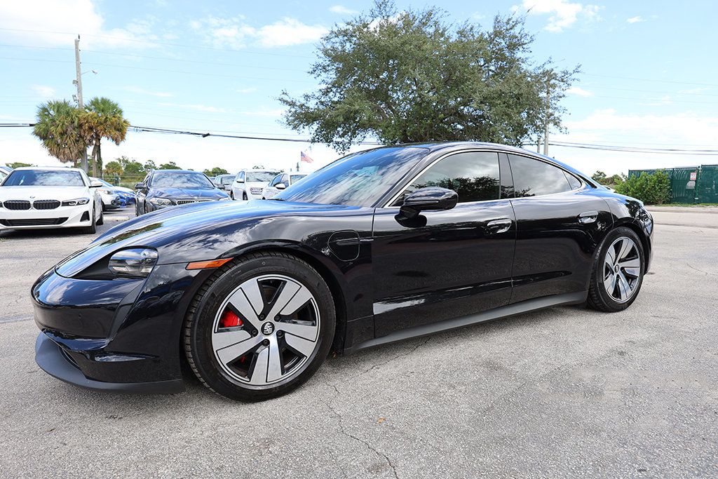 2021 Porsche Taycan 4S photo 4