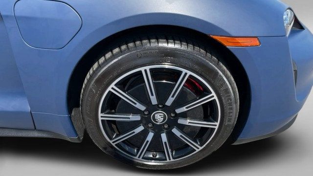 2021 Porsche Taycan 4S AWD - 23075411 - 19