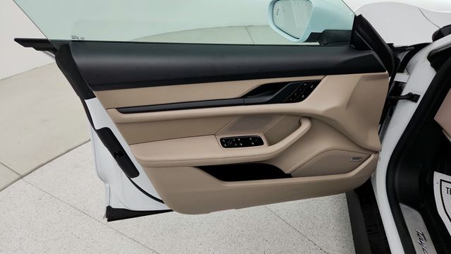 2021 Porsche Taycan 4S AWD with PBP, 20'' Wheels, Massage Seats & Rear Axle Steering - 22948564 - 9