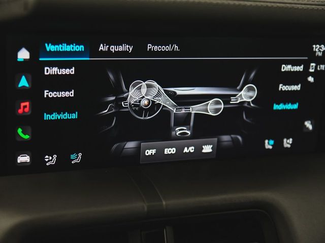 2021 Porsche Taycan Base - 23081254 - 23