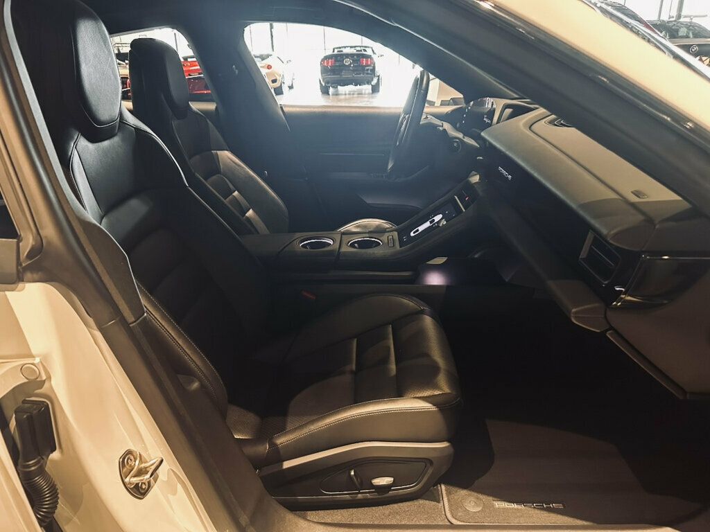 2021 Porsche Taycan MSRP$111,820/PanoRoof/Onboard150KWCharger/20"TaycanAeroWheels - 23069964 - 25