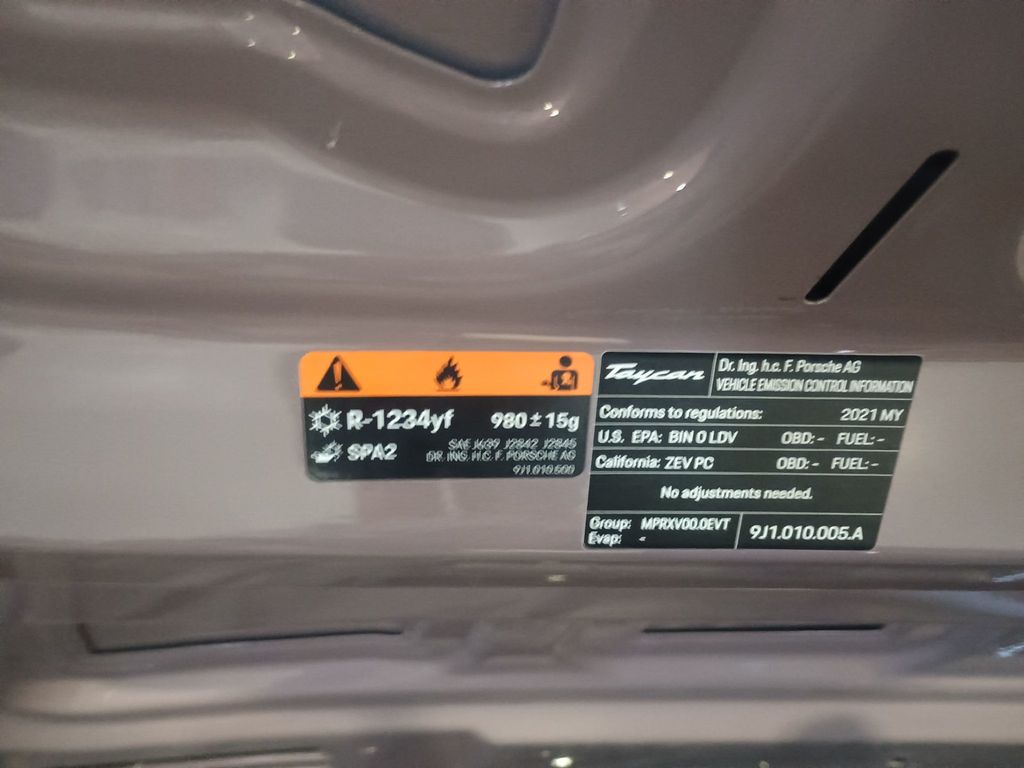 2021 Porsche Taycan RWD 1 Owner Clean Carfax Florida Car - 22989229 - 36