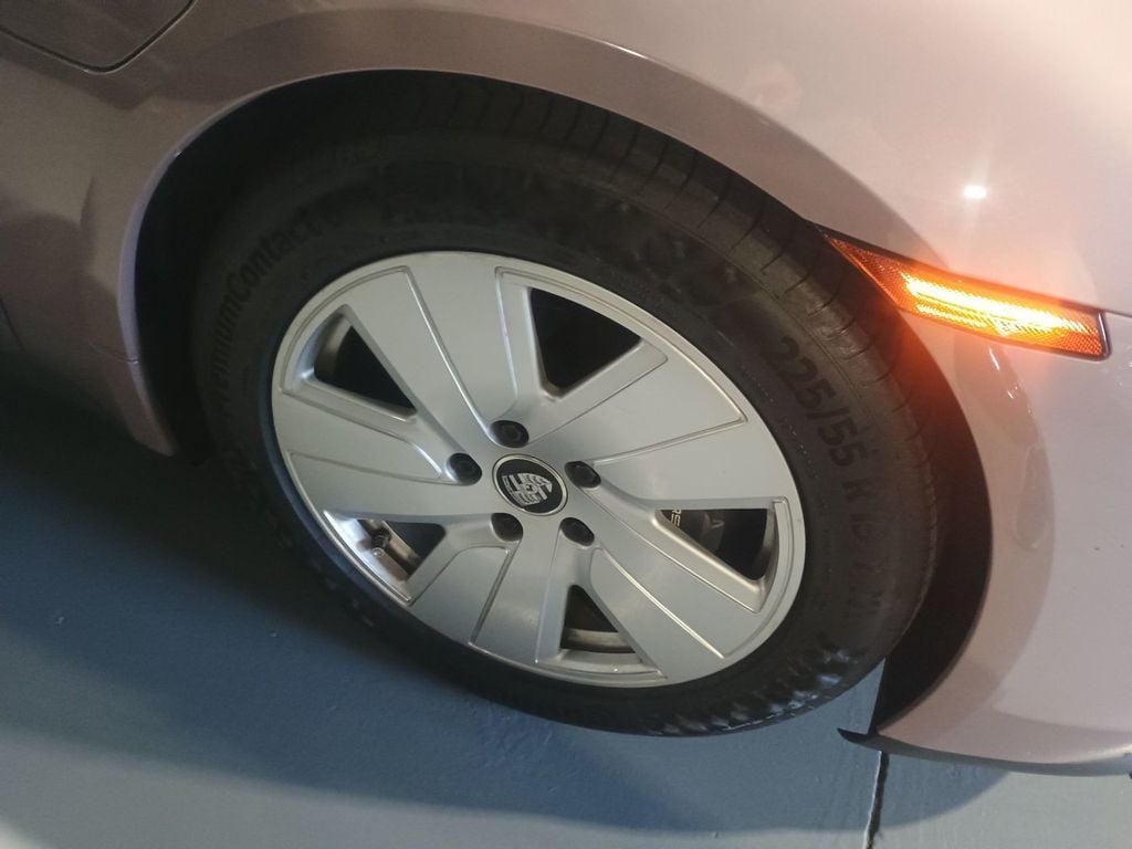 2021 Porsche Taycan RWD 1 Owner Clean Carfax Florida Car - 22989229 - 40