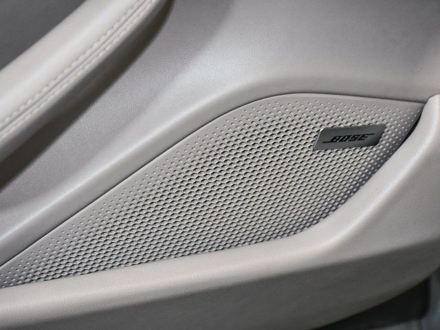 2021 Porsche Taycan Turbo - 23006046 - 13