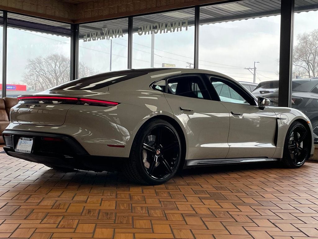 2021 Porsche Taycan Turbo AWD - 22986313 - 12