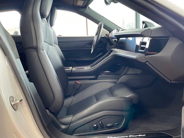 2021 Porsche Taycan Turbo AWD - 22986313 - 27