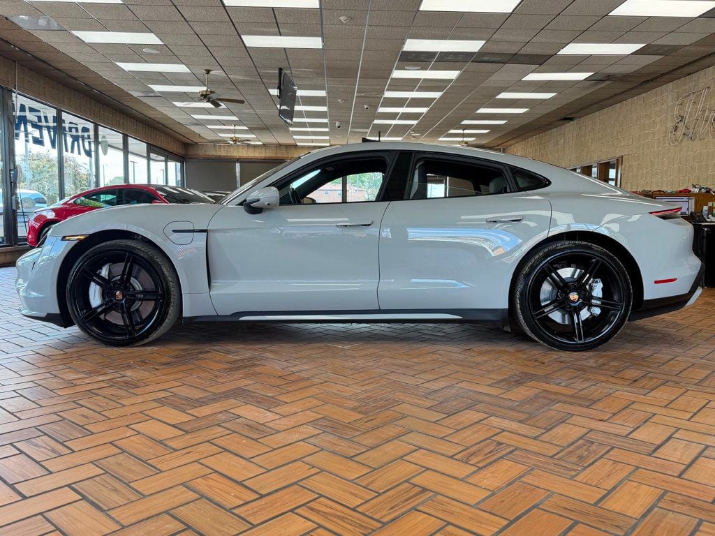 2021 Porsche Taycan Turbo AWD - 23048698 - 4