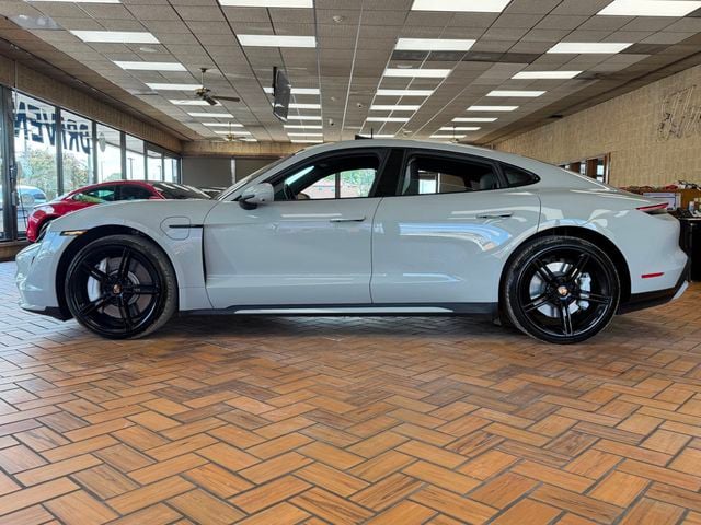 2021 Porsche Taycan Turbo AWD - 23048698 - 4