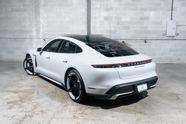 2021 Porsche Taycan Turbo S photo 29