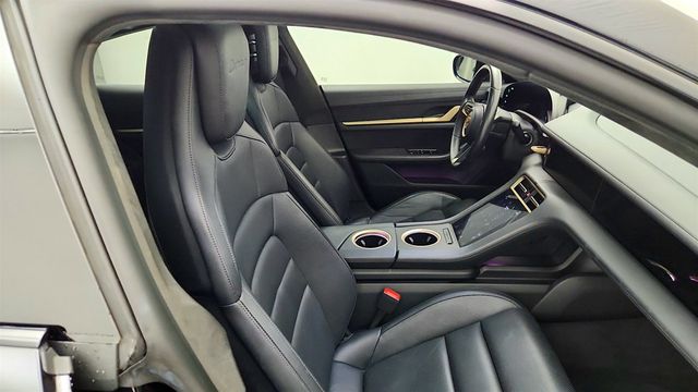 2021 Porsche Taycan Turbo AWD w/ Performance Pkg & Premium Pkg - 23073869 - 23