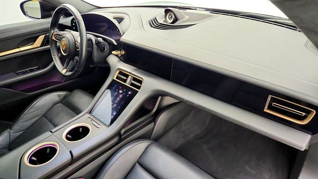 2021 Porsche Taycan Turbo AWD w/ Performance Pkg & Premium Pkg - 23073869 - 24