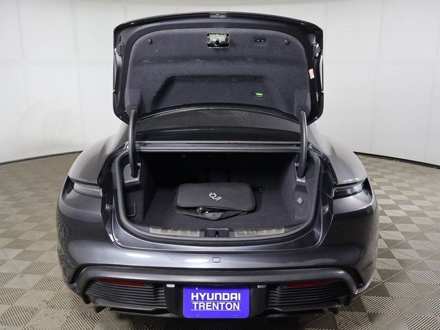 2021 Porsche Taycan Turbo S AWD - 23052919 - 17