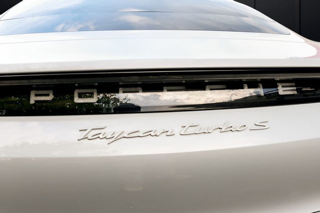 2021 Porsche Taycan Turbo S AWD - 23022562 - 10