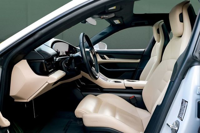 2021 Porsche Taycan Turbo S AWD - 23022562 - 20