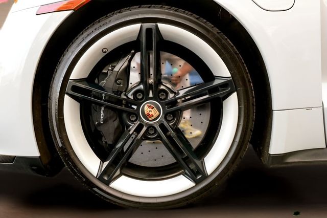 2021 Porsche Taycan Turbo S AWD - 23022562 - 22