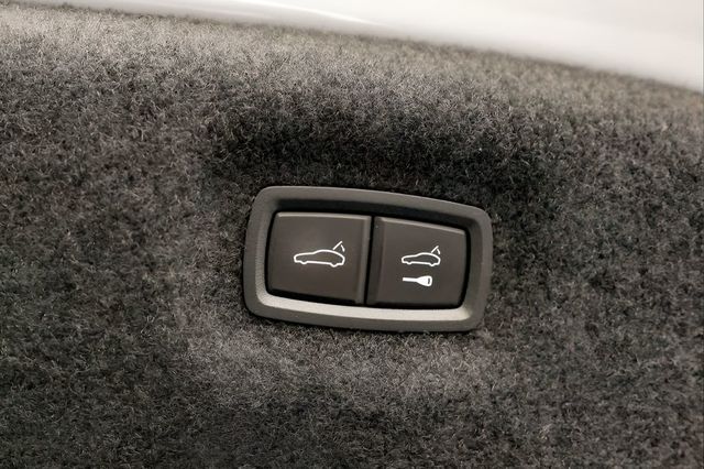2021 Porsche Taycan Turbo S AWD - 23022562 - 50