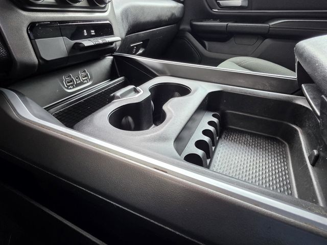 2021 Ram 1500 BIG Horn - 22969565 - 17