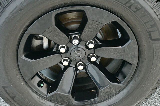 2021 Ram 1500 Big Horn 4x2 Crew Cab 5'7" Box - 23009124 - 18