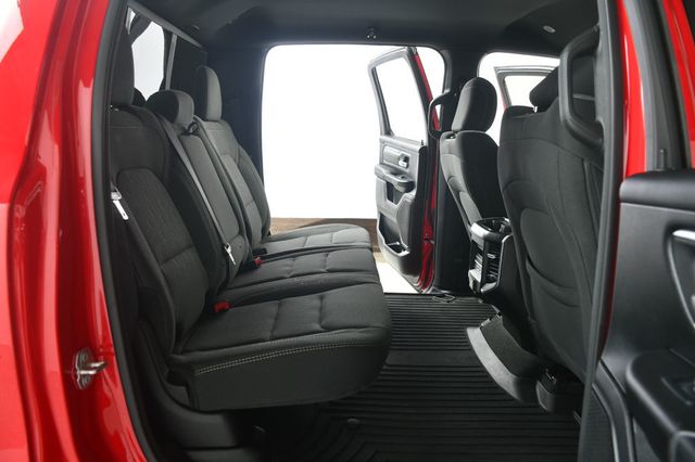 2021 Ram 1500 Big Horn 4x2 Crew Cab 5'7" Box - 23009124 - 35