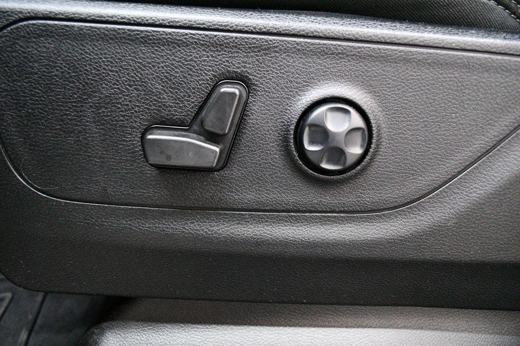 2021 Ram 1500 Big Horn 4x2 Crew Cab 5'7" Box - 23009124 - 69