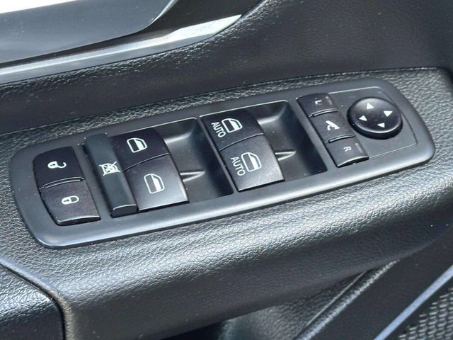 2021 Ram 1500 Big Horn 4x4 4dr Crew Cab 5.6 ft. SB Pickup - 22939181 - 12