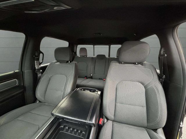 2021 Ram 1500 Big Horn 4x4 4dr Crew Cab 5.6 ft. SB Pickup - 22943156 - 11