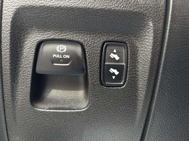 2021 Ram 1500 Big Horn 4x4 4dr Crew Cab 5.6 ft. SB Pickup - 22943156 - 31