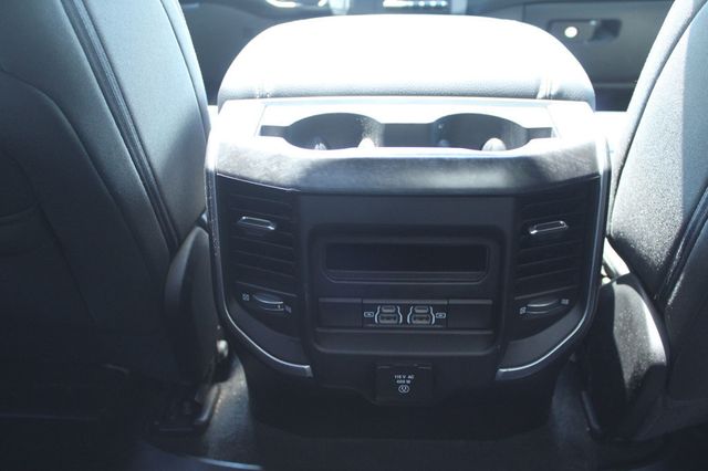2021 Ram 1500 Big Horn 4x4 Crew Cab 5'7" Box - 23050568 - 33