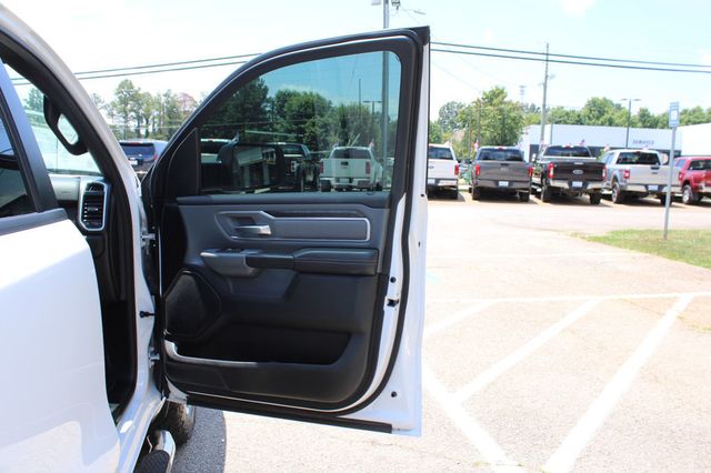 2021 Ram 1500 Big Horn 4x4 Crew Cab 5'7" Box - 23050568 - 34