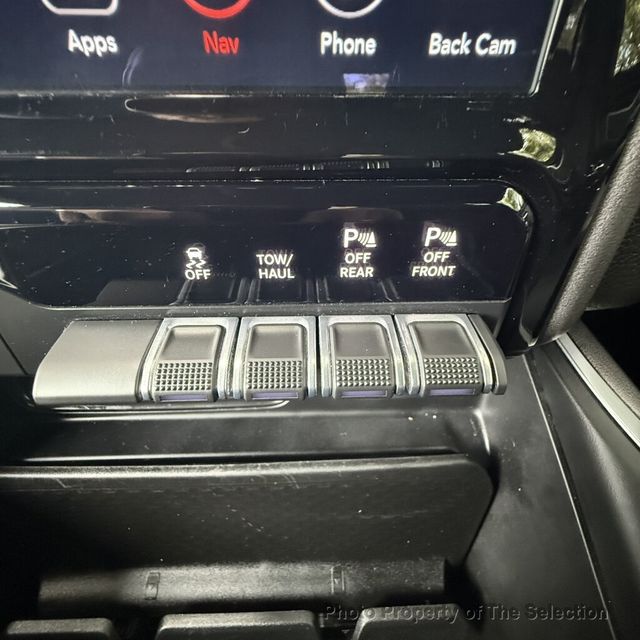 2021 Ram 1500 BIG HORN 4X4 CREW CAB W/NIGHT EDITION PACKAGE - 23067046 - 40