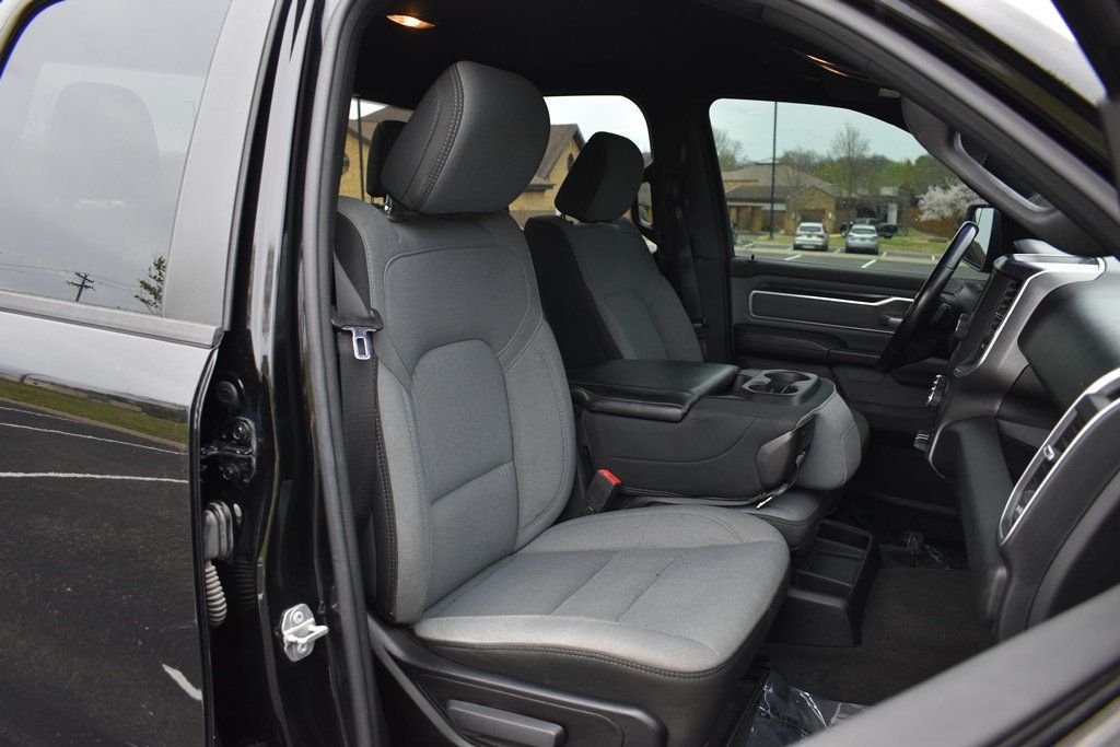 2021 Ram 1500 Big Horn photo 3
